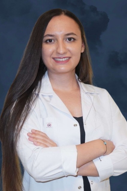 Fizyoterapist  Zeynep Tozlu